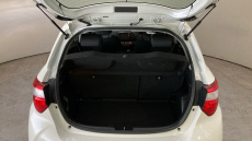 Toyota Yaris 1.5 VVT-i Icon Tech 5dr Petrol Hatchback